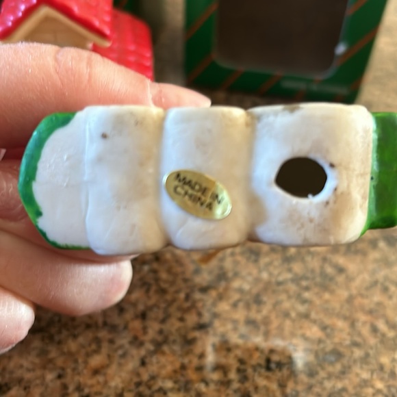 Lot of 3 vintage Danson Porcelain Ornaments - Picture 6 of 7